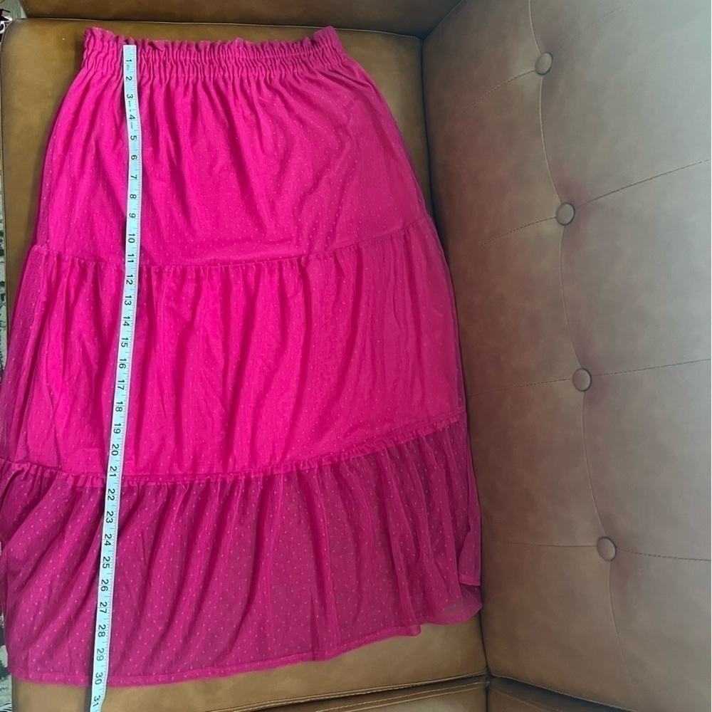 Lauren Conrad Women’s XS Barbie Midi Tiered Hot Pink Classic Dotted Tulle Skirt - Picture 7 of 9